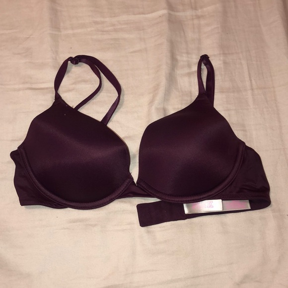 Victoria Secret Push Up Bra - Picture 1 of 3